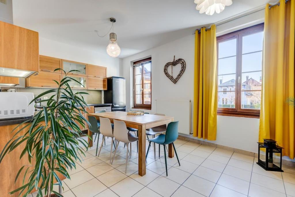 Vecchia Citta Cote Vieille Ville # Yolo Alp Home Annecy Ngoại thất bức ảnh